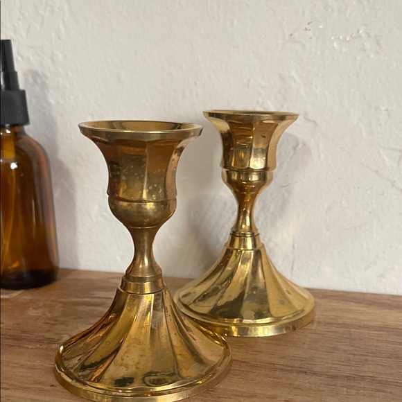 Elegant Brass Candle Holders - Picture 4 of 5